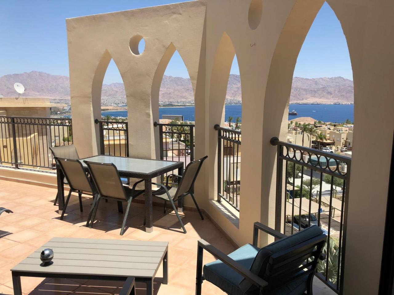 Sea View Coral Suite Ейлат Екстериор снимка