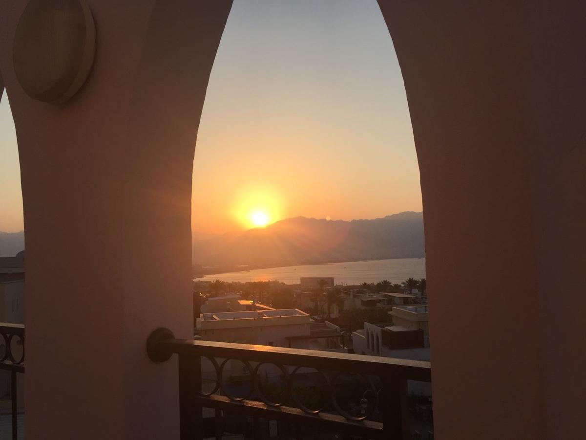 Sea View Coral Suite Ейлат Екстериор снимка